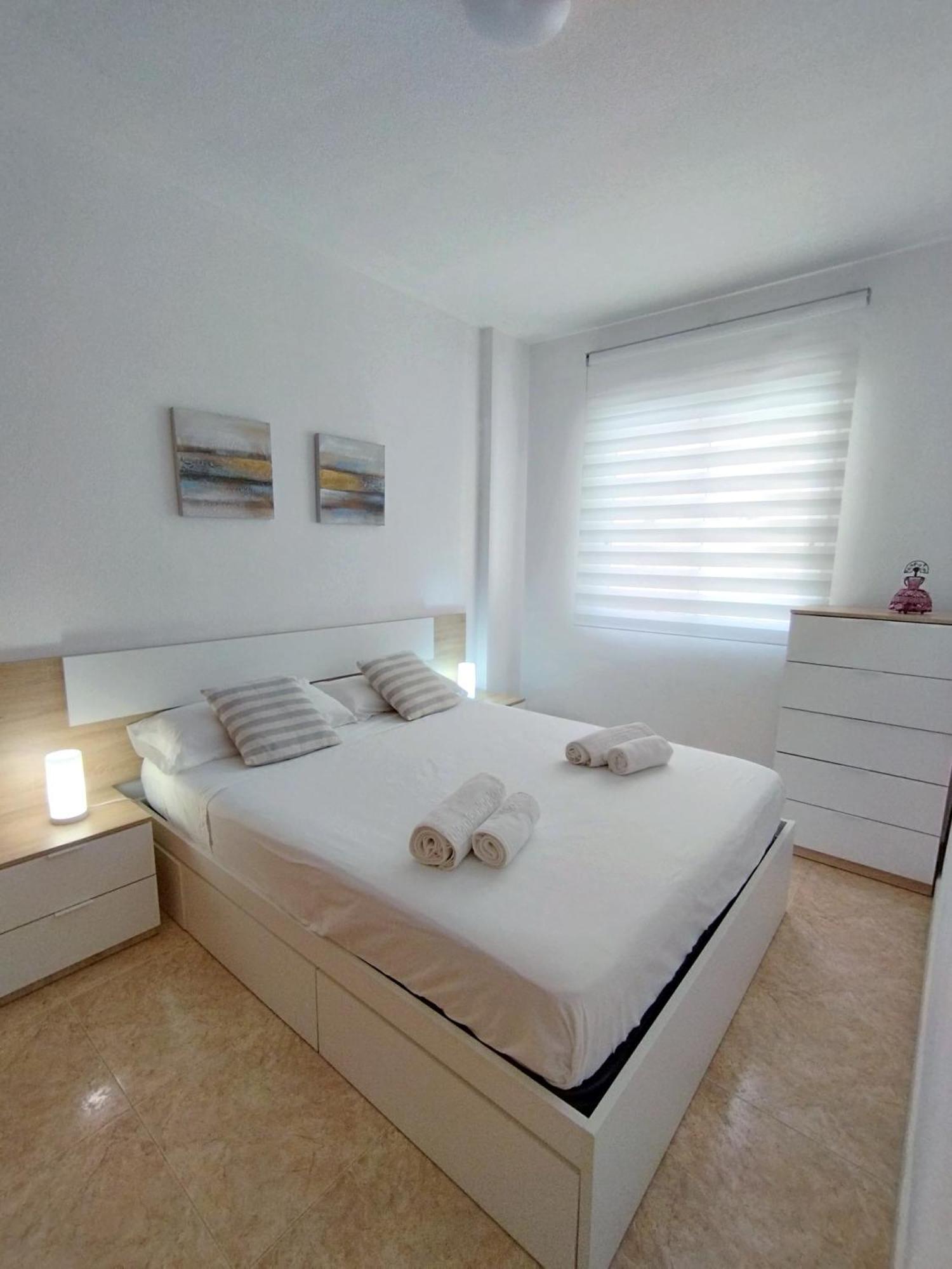 M&R Aguamarina Beach, Parking Gratuito 托雷维耶哈 外观 照片